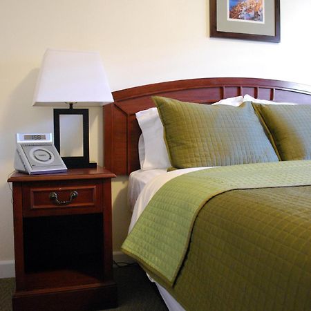 Bella Capri Inn And Suites Camarillo Eksteriør bilde