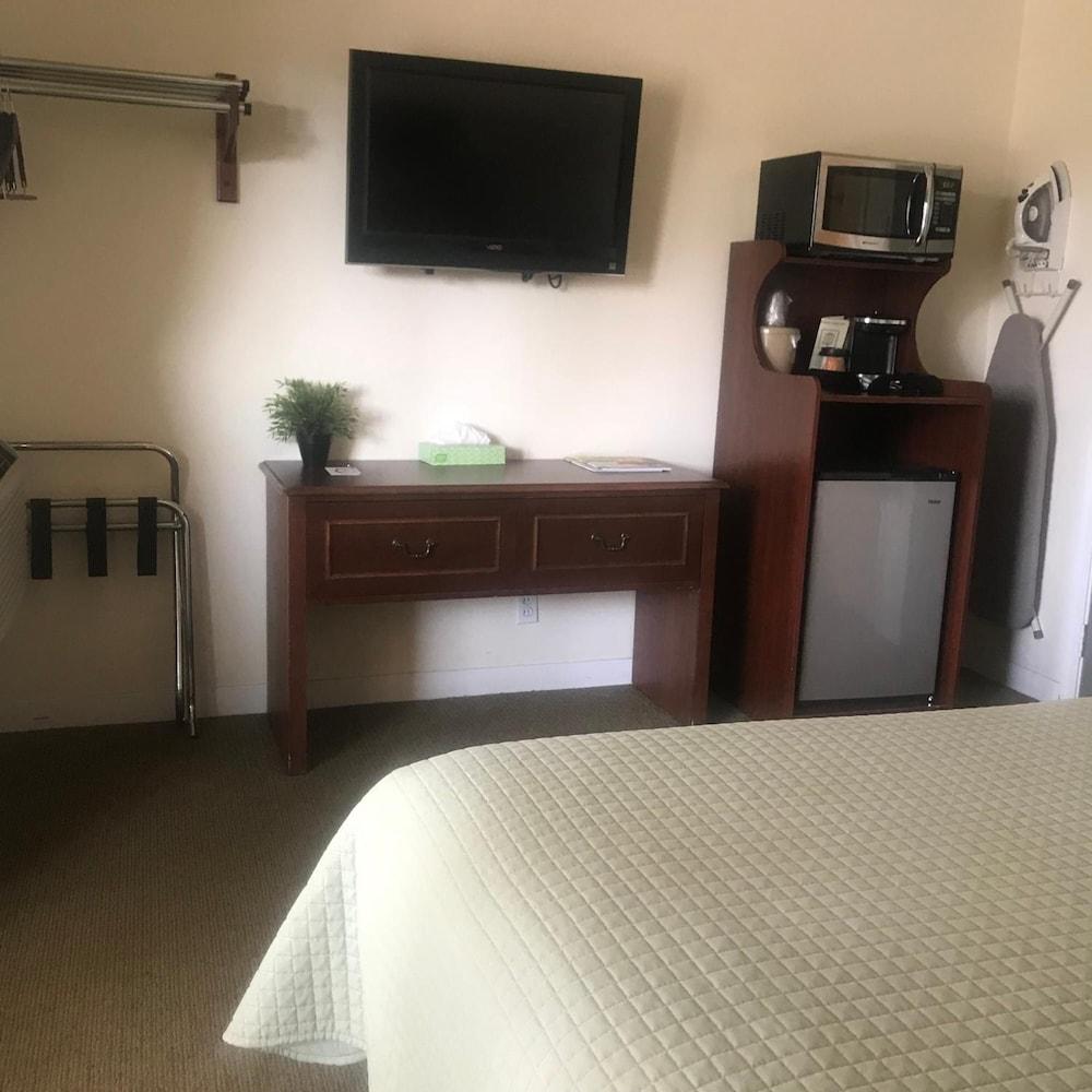 Bella Capri Inn And Suites Camarillo Eksteriør bilde