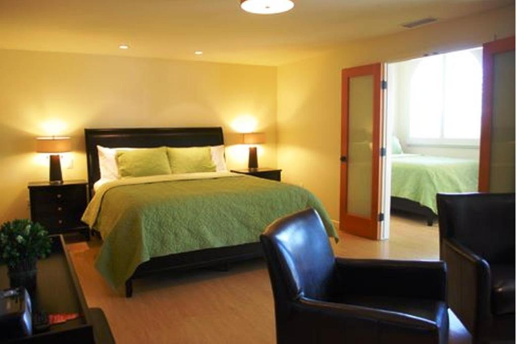Bella Capri Inn And Suites Camarillo Eksteriør bilde